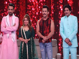 उदित नारायण और उनकी पत्नी की एक्टिंग उतार रही थी ये एक्ट्रेस, गुस्से में आगबबूला हो गए आदित्य नारायण उदित नारायण और उनकी पत्नी की एक्टिंग उतार रही थी ये एक्ट्रेस, गुस्से में आगबबूला हो गए आदित्य नारायण