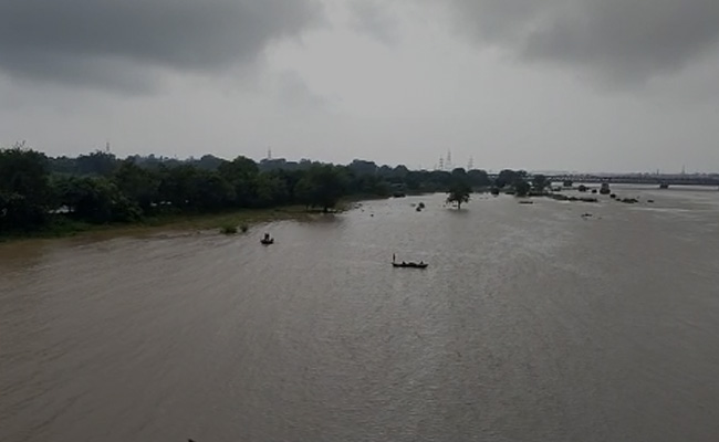 More Than 1,200 Villages Battle Flood Fury In UP, 59 Rescue Teams On Duty