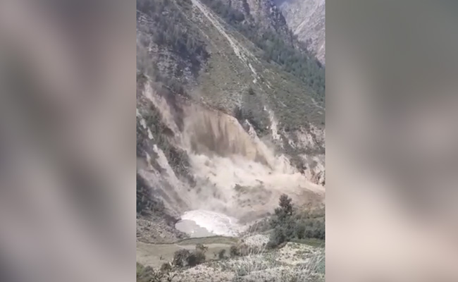 Video: Himachal Landslide Blocks River, 2,000 Evacuated From 13 Villages