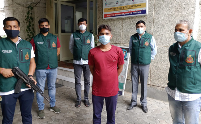 Delhi: पुलिस ने ATM लूटने वाले 'शातिर' राहुल खान को किया अरेस्‍ट, दिल्‍ली सहित कुछ अन्‍य राज्‍यों में वारदातों में था शामिल