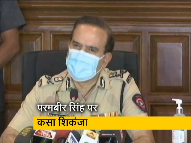 मुंबई के पूर्व पुलिस कमिश्नर परमबीर सिंह की बढ़ी मुश्किलें, लुकआउट नोटिस जारी