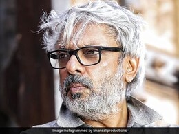 अपनी अधूरी प्रेम कहानी को रुपहले पर्दे पर अलग अंदाज में उतारने में सफल रहे संजय लीला भंसाली अपनी अधूरी प्रेम कहानी को रुपहले पर्दे पर अलग अंदाज में उतारने में सफल रहे संजय लीला भंसाली