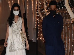 Shakti Kapoor On Daughter Shraddha's Rumoured Wedding To Rohan Shreshtha: "He Has Not Asked For Her Hand In Marriage" Shakti Kapoor On Daughter Shraddha's Rumoured Wedding To Rohan Shreshtha: "He Has Not Asked For Her Hand In Marriage"