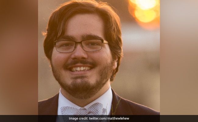 Only 5 Of 45 Students Wore Masks In This Professor's Class. His Tweet Is Viral