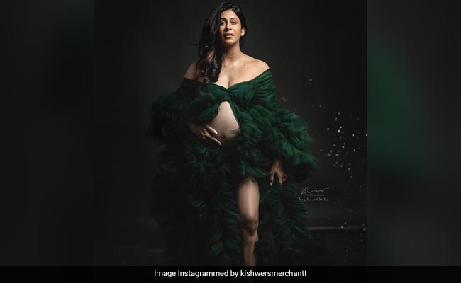 "You've Made Me So Beautiful," Writes Kishwer Merchant To Baby On Board