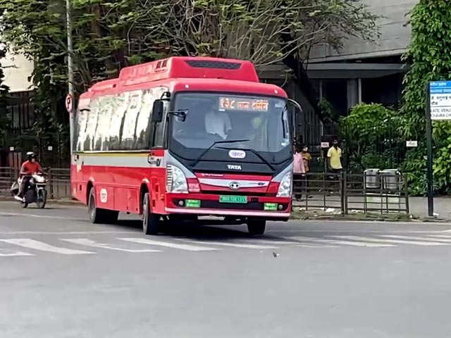 BEST To Have 1800 Electric Buses By 2023; Says Aaditya Thackeray