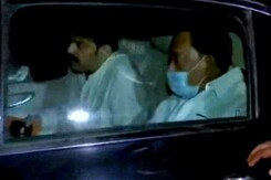 Union Minister Narayan Rane Gets Bail After Arrest For "Slap Thackeray" Union Minister Narayan Rane Gets Bail After Arrest For "Slap Thackeray"