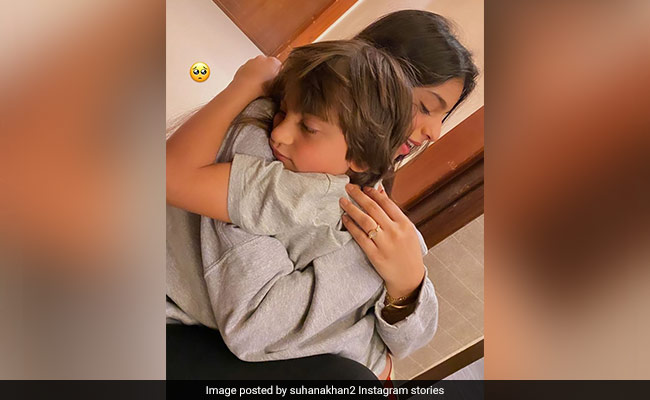Raksha Bandhan 2021: Suhana Khan Sends Hugs And Greetings To Aryan And AbRam From Abroad