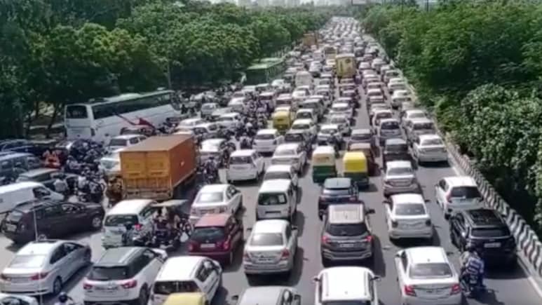 Independence Day 2025: Delhi To Bar Goods Vehicles At Noida Border On August 15, Alternate Routes Out