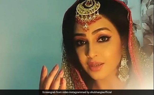 उमराव जान बन अंगूरी भाभी ने दिखाई ऐसी दिलकश अदाएं, फैन्स ने कहा- रेखा भी फेल है...देखें Video