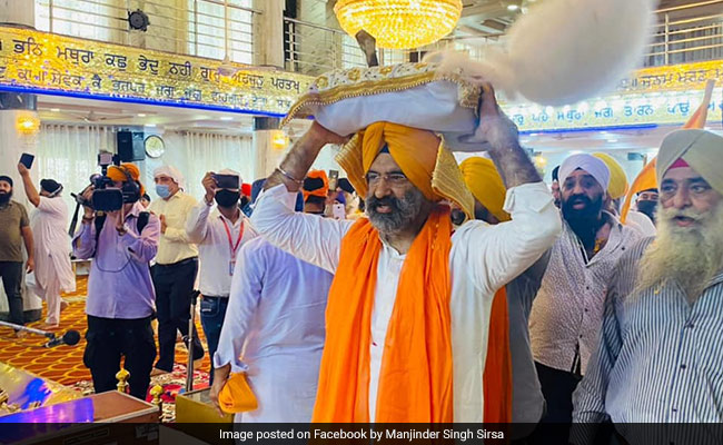 Major Upset For Badals' Akali Dal Despite Win In Delhi Sikh Body Polls