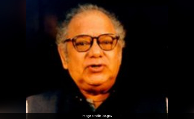 Noted Bengali Writer Buddhadeb Guha Dies At 85