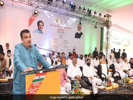 Won't Let Anyone Obstruct Work, Uddhav Thackeray Assures Nitin Gadkari Won't Let Anyone Obstruct Work, Uddhav Thackeray Assures Nitin Gadkari