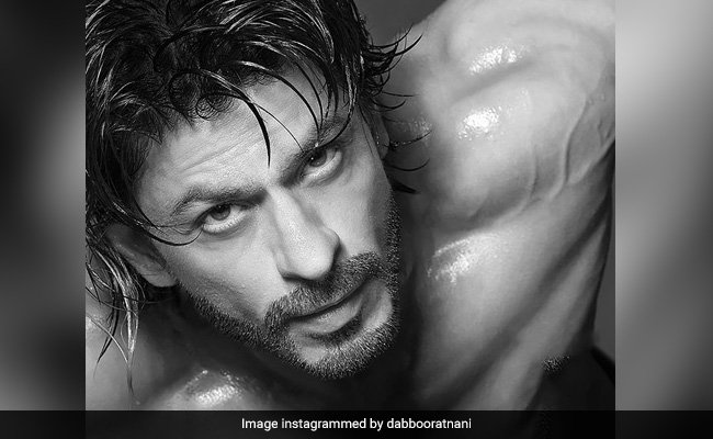 Shah Rukh Khan's "Charismatic" Shot From Dabboo Ratnani's 2021 Calendar