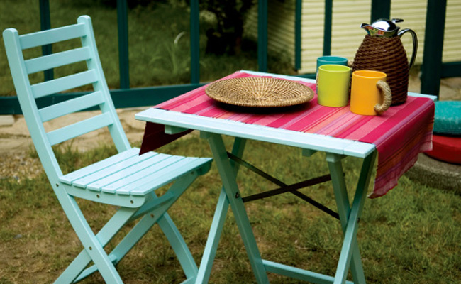 Save Space In Your Homes By Picking These Foldable Furniture Options