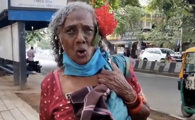 कूड़ा उठाने वाली दादी ने बोली ऐसी फर्राटेदार अंग्रेजी, लोग बोले- नाना पाटेकर की बहन मिल गई...देखें Video