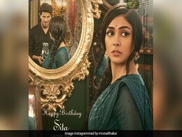 First Look: Mrunal Thakur Looks Gorgeous As Sita In The Poster Of Dulquer Salmaan's New Telugu Project First Look: Mrunal Thakur Looks Gorgeous As Sita In The Poster Of Dulquer Salmaan's New Telugu Project