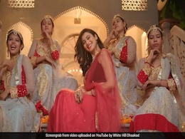 '52 गज का दामन' की सिंगर रेणुका पंवार के 'मोरनी' सॉन्ग की यूट्यूब पर धूम, वीडियो 24 लाख के पार '52 गज का दामन' की सिंगर रेणुका पंवार के 'मोरनी' सॉन्ग की यूट्यूब पर धूम, वीडियो 24 लाख के पार