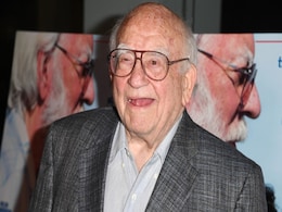 Ed Asner, Emmy-Winning Star Of <I>Up</i>, Dies At 91 Ed Asner, Emmy-Winning Star Of <I>Up</i>, Dies At 91