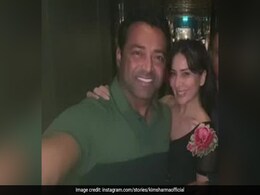 Inside Kim Sharma's Well-Spent Saturday With Rumoured Boyfriend Leander Paes Inside Kim Sharma's Well-Spent Saturday With Rumoured Boyfriend Leander Paes
