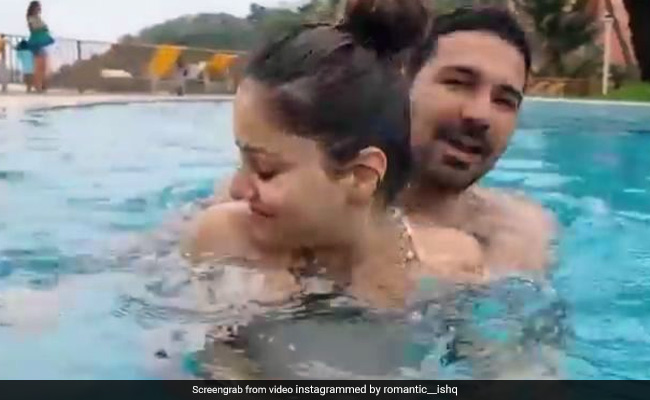 Rubina Dilaik और अभिनव शुल्का का पूल वीडियो वायरल, बोले- रूबी को देखते ही......