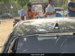 Delhi Man, Drunk, Shoots At Friends In Other Car While Driving, Arrested Delhi Man, Drunk, Shoots At Friends In Other Car While Driving, Arrested