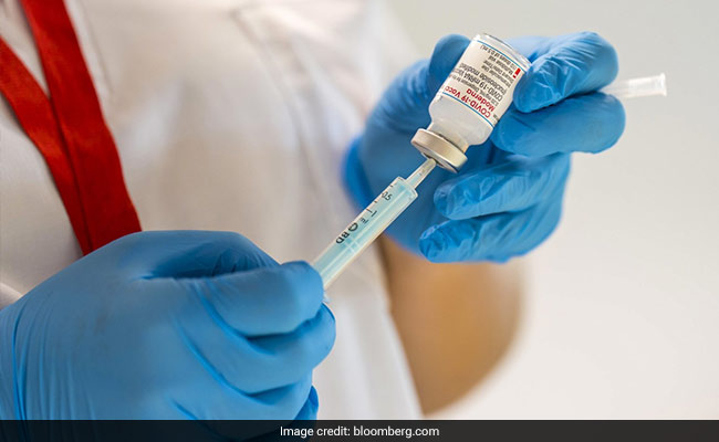 US Regulator Likely To Clear 3rd Shot For Those With Weak Immune Systems
