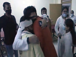 त्रिपुरा में कानून का नहीं, 'राजा' का राज चल रहा है : TMC का BJP CM बिप्लब पर वार त्रिपुरा में कानून का नहीं, 'राजा' का राज चल रहा है : TMC का BJP CM बिप्लब पर वार