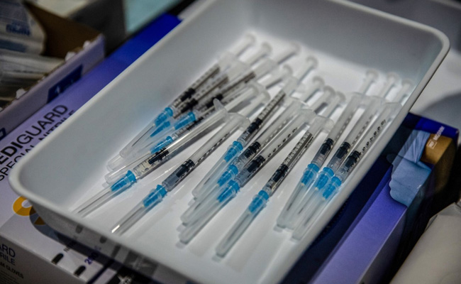 Delta Gives Vaccinated People Same Virus Amount As Unvaccinated: Study