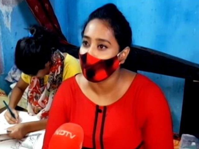 Thousands Eye Post Of Morgue Assistant In Bengal Amid Job Losses In Covid