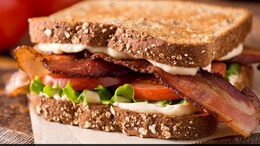 This High Protein Chickpea Peanut Sandwich Can Easily Fit In Your Healthy Diet