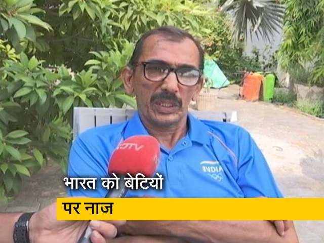 टीम इंडिया ने बड़ी-बड़ी टीमों के पसीने छुड़ाए : हॉकी खिलाड़ी सविता पूनिया के पिता