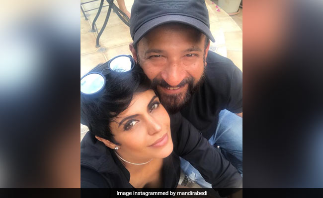 Mandira Bedi Remembers Husband Raj Kaushal On His Birthday