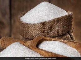 Skincare Tips: Eliminate These Inflammatory Foods From Your Diet For Acne-Free Skin This Summer Skincare Tips: Eliminate These Inflammatory Foods From Your Diet For Acne-Free Skin This Summer