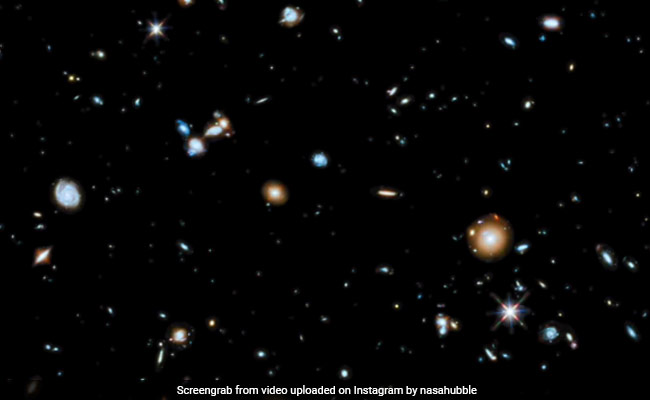 NASA ने शेयर किया आकाशगंगा का अरबों साल पुराना अद्भुत Video, देखकर लोग बोले- ‘ब्रह्मांड का ऑर्केस्ट्रा’ NASA ने शेयर किया आकाशगंगा का अरबों साल पुराना अद्भुत Video, देखकर लोग बोले- ‘ब्रह्मांड का ऑर्केस्ट्रा’