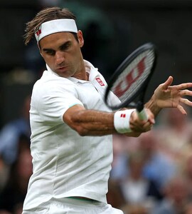 Injured Roger Federer Slides Further Down Rankings