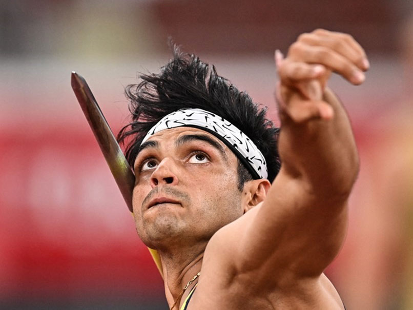 नीरज चोपड़ा ने ओलंपिक में गोल्ड जीत रचा इतिहास, तो अभिषेक बच्चन ने यूं दी शाबाशी- देखें Tweet