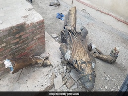Pakistan: एक बार फिर तोड़ी गई महाराजा रणजीत सिंह की मूर्ति, वीडियो हो रहा वायरल Pakistan: एक बार फिर तोड़ी गई महाराजा रणजीत सिंह की मूर्ति, वीडियो हो रहा वायरल