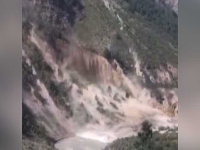 Video: Himachal Landslide Blocks River, Alarm Bells For Nearby Villages