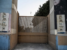 US Lowers Flag At Kabul Embassy, Secures Airport US Lowers Flag At Kabul Embassy, Secures Airport