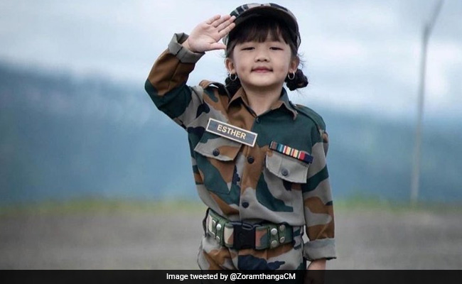 Watch: 5-Year-Old Sings National Anthem In Army Uniform With Soldiers
