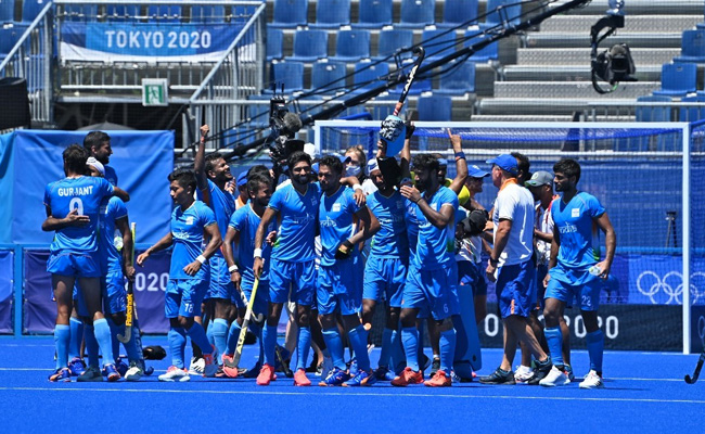 Tokyo 2020: India Men's Hockey Team Wins Olympics Bronze And Twitter Can't Keep Calm