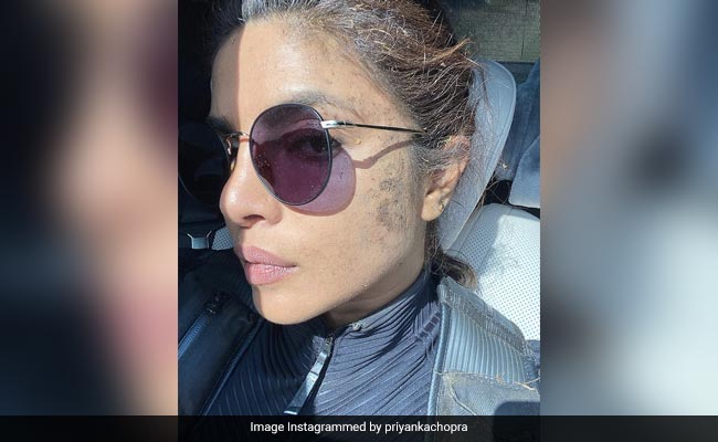 Just Another "Messy Day At Work" For Priyanka Chopra. See Her Pic From <I>Citadel</I> Set