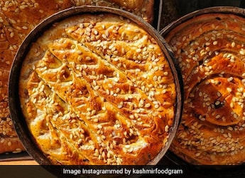 Roat Recipe: Uttarakhand's Sweet And Biscuit Like Speciality That Is All About Indulgence Roat Recipe: Uttarakhand's Sweet And Biscuit Like Speciality That Is All About Indulgence