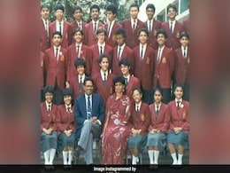 Twinkle Khanna Doesn't Miss Her "Funny Haircuts" But She Does Miss Her School Days Twinkle Khanna Doesn't Miss Her "Funny Haircuts" But She Does Miss Her School Days