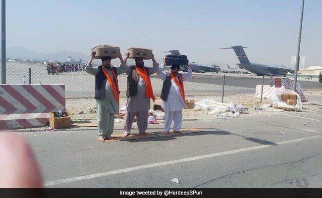 3 Copies Of Guru Granth Sahib Flown To India From Afghanistan 3 Copies Of Guru Granth Sahib Flown To India From Afghanistan