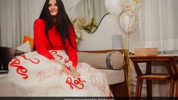 Rhea Kapoor Whips Up Lavish Meal, Pooja Dhingra Demands A "Cookbook"