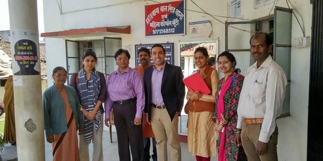 कहानी एक ऐसे बाल मज़दूर की जो अब बच्चों को बाल मज़दूरी से और लड़कियों को देह व्यापार से बचा रहे हैं