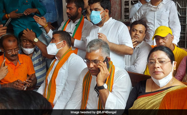 BJP's Dilip Ghosh, Suvendu Adhikari Arrested In Kolkata Over Covid Rules