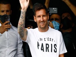 Lionel Messi Signs 2-Year Deal With French Club PSG After Leaving Barcelona Lionel Messi Signs 2-Year Deal With French Club PSG After Leaving Barcelona